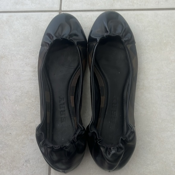 Burberry Ballerinas - Picture 3 of 6